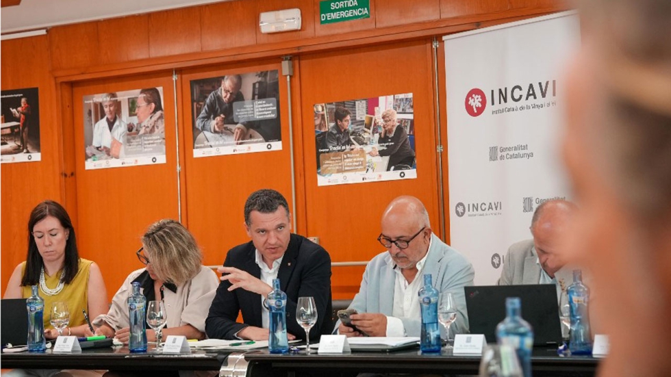 El consejero de Agricultura, Ganader�a, Pesca y Alimentaci�n, �scar Ordeig, durante la 14� Mesa del Cava