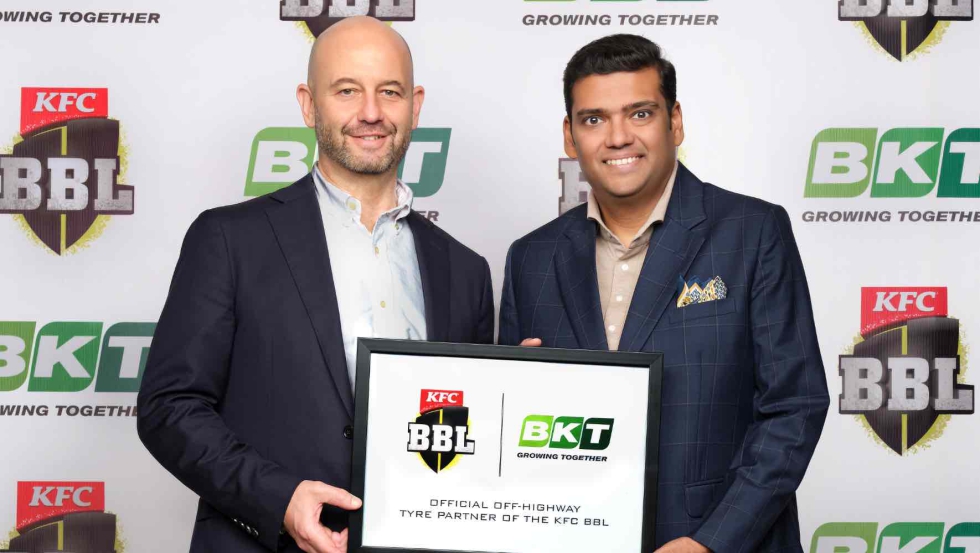Alistair Dobson, General Manager de Cricket Australia, Big Bash Leagues, y Rajiv Poddar, Joint Managing Director chez BKT...