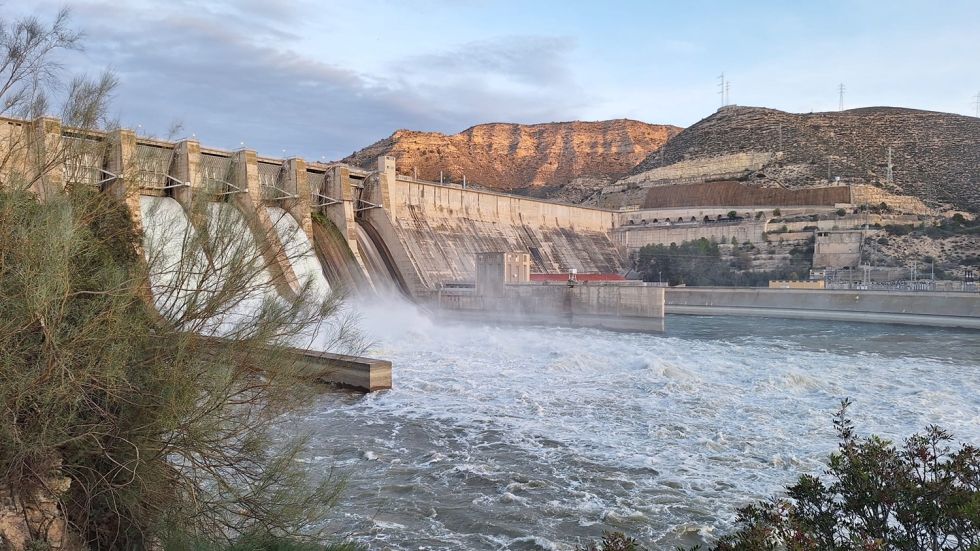 La cuenca del Ebro mantiene más de un tercio de su territorio en sequía prolongada