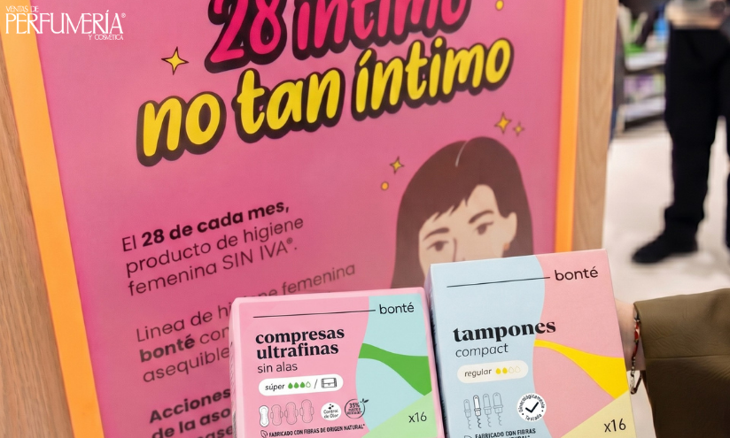 Foto de Clarel y Cruz Roja refuerzan su compromiso frente a la pobreza menstrual en Espa�a