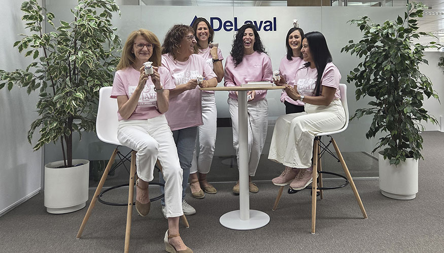 Mujeres trabajando en la oficina de DeLaval
