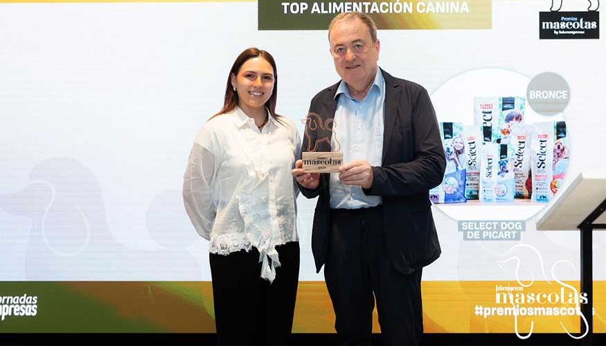 Joan Icart, CEO de Piensos Picart, y Meritxell Mor�n, coordinadora comercial de Interempresas Mascotas