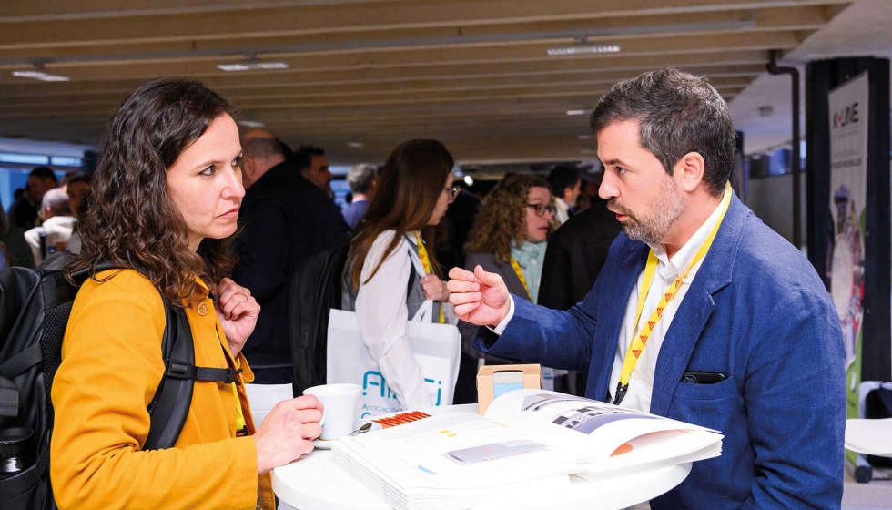 Durante el Foro se dispondr�, como en anteriores ediciones, de una zona expositiva y �rea de networking