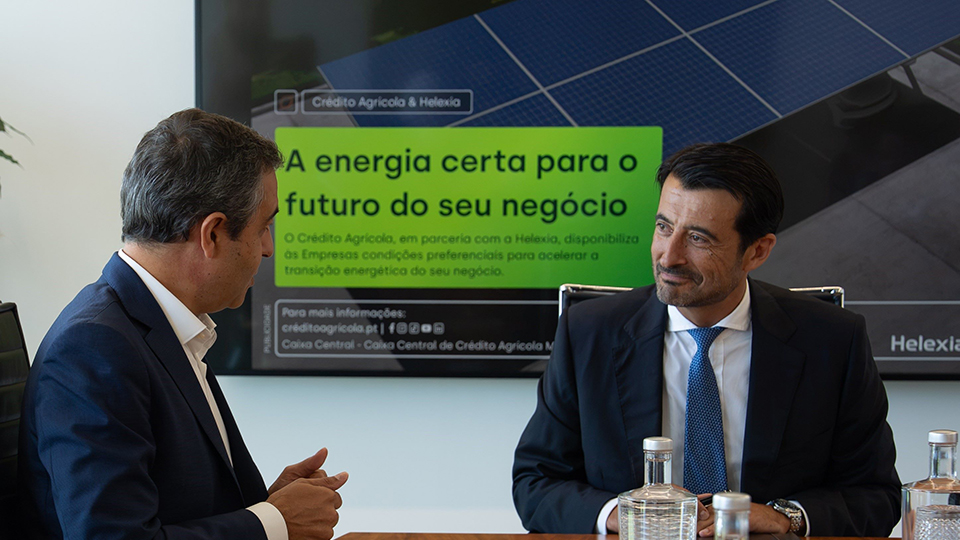 Lu�s Pinho, country diretor para Portugal e group head of operations do grupo Helexia e S�rgio Raposo Frade, presidente do grupo Cr�dito Agr�cola...