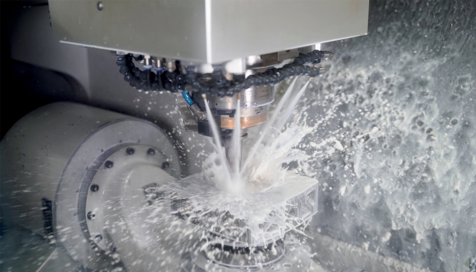 La soluci�n permite combinar mecanizado y verificaci�n dimensional en un mismo flujo de producci�n