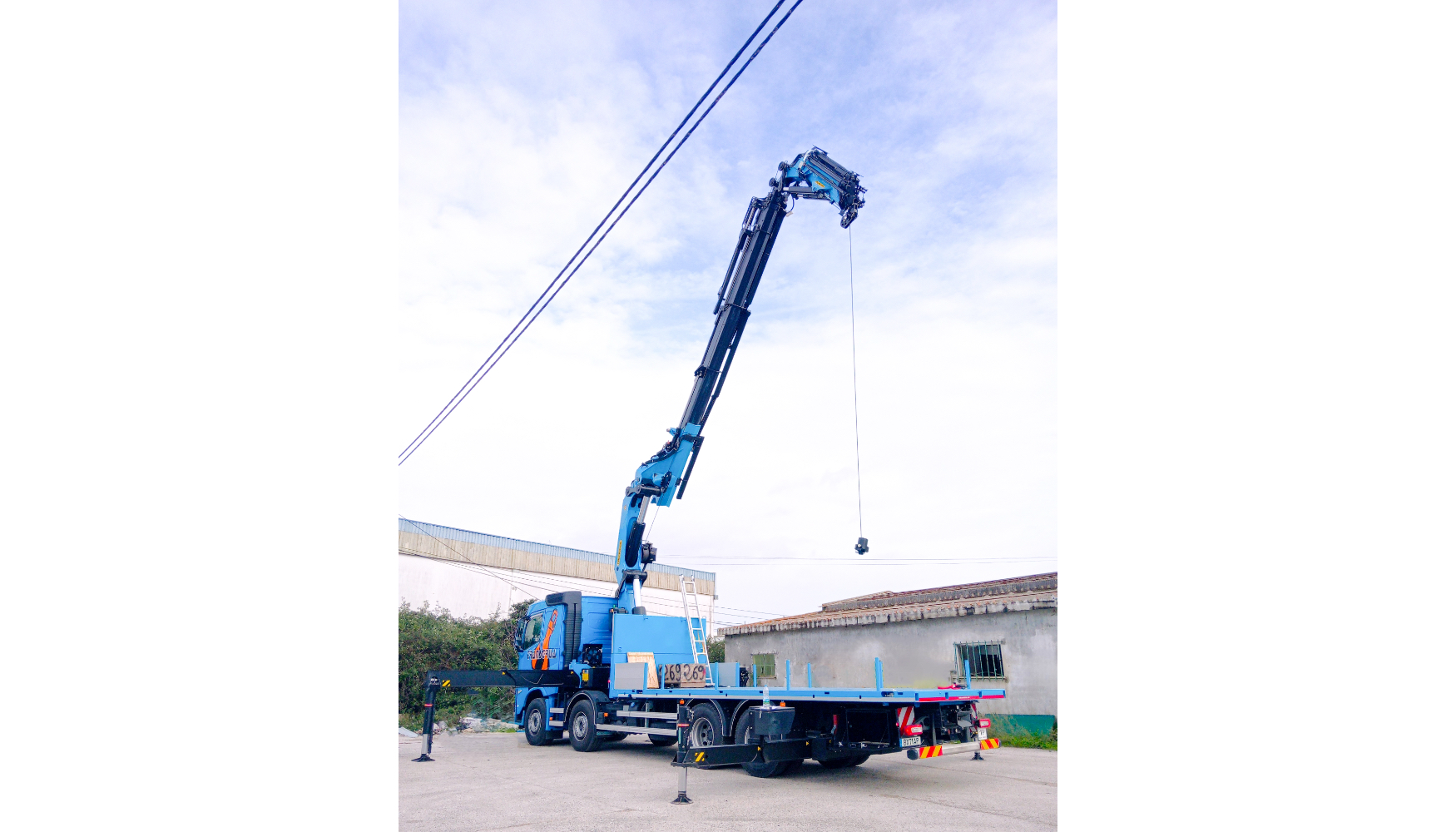 La Palfinger PK 92002 SH es una de las gr�as m�s potentes de la gama High Performance