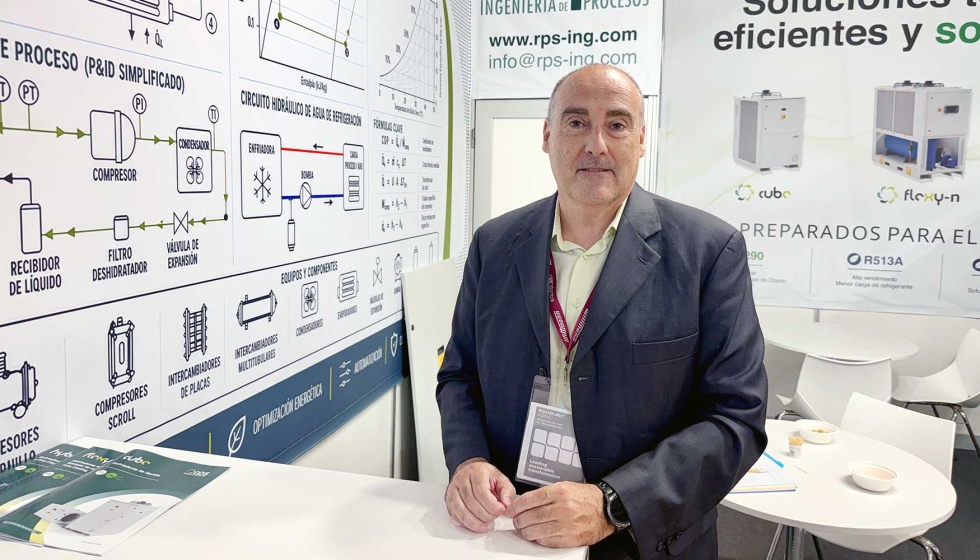 Jos� Mar�a Mart�n, director comercial de RPS Ingenier�a de Procesos durante la �ltima edici�n de Equiplast 2026