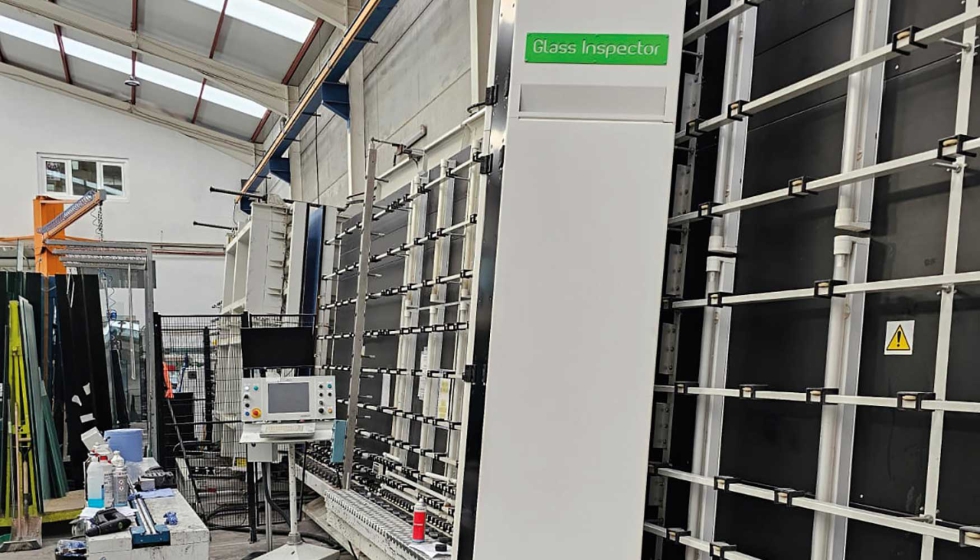 Glass Inspector se integra en l�neas de fabricaci�n para inspeccionar el vidrio sin interrumpir el proceso productivo