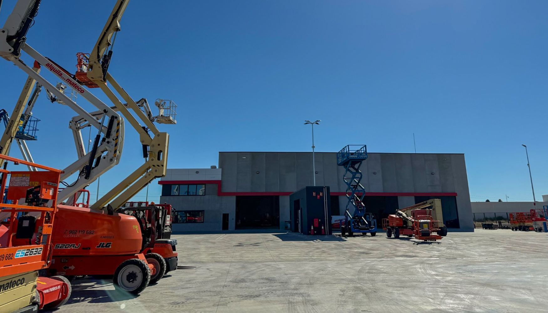 Campa de las nuevas instalaciones