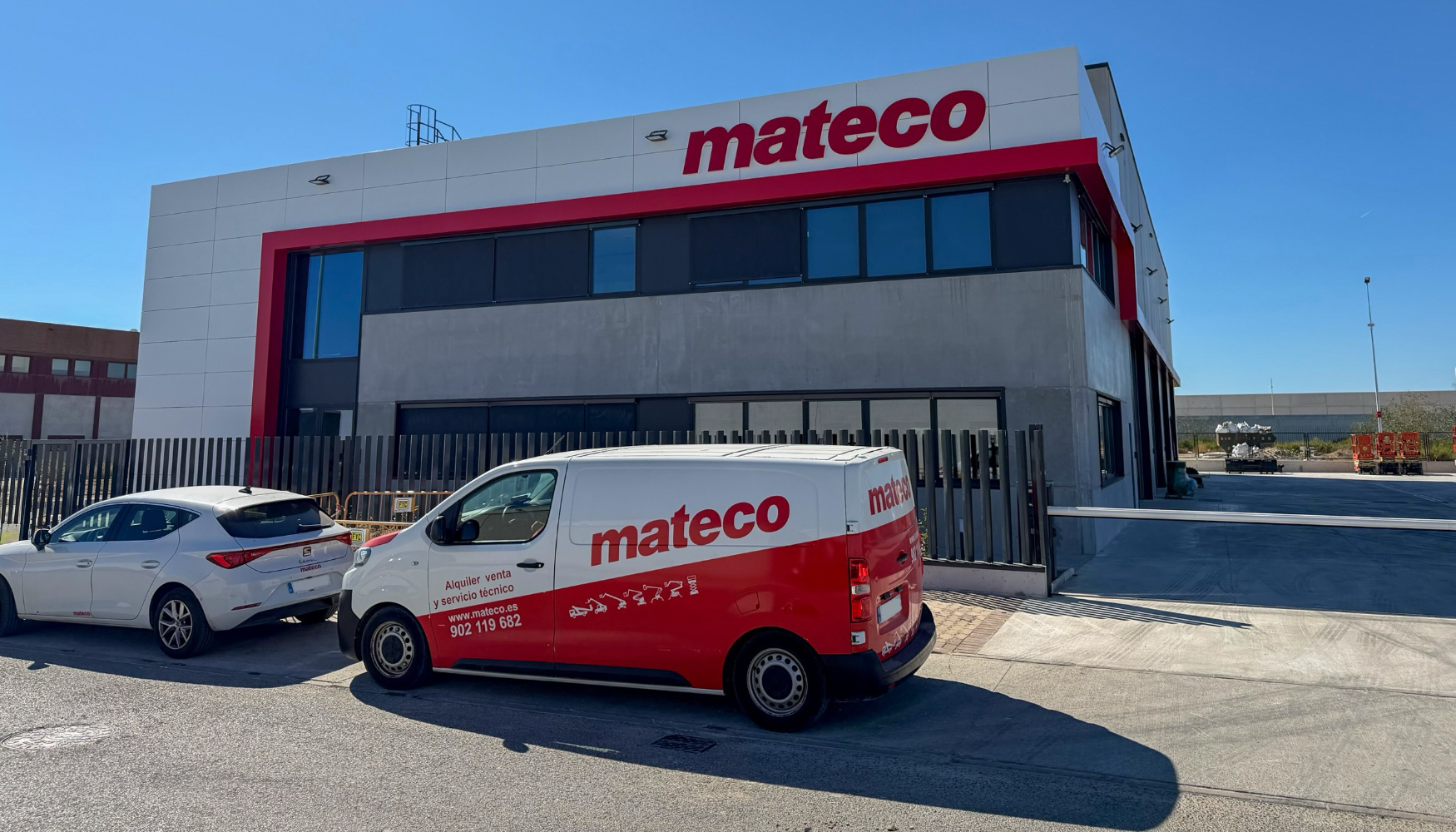 Fachada de las nuevas instalaciones