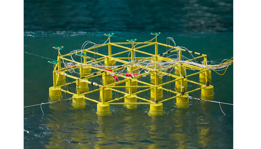 Busca de plataformas fotovoltaicas flotantes marinas más duraderas y sostenibles