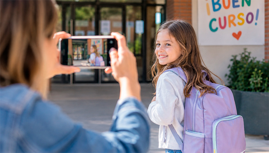 Kaspersky recomienda evitar im�genes en las que aparezcan el nombre del centro educativo...