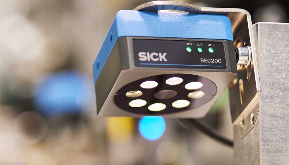 El SensingCam SEC200 permite la identificaci�n mediante c�mara de c�digos 1D y 2D para un uso intuitivo y una alta rentabilidad...