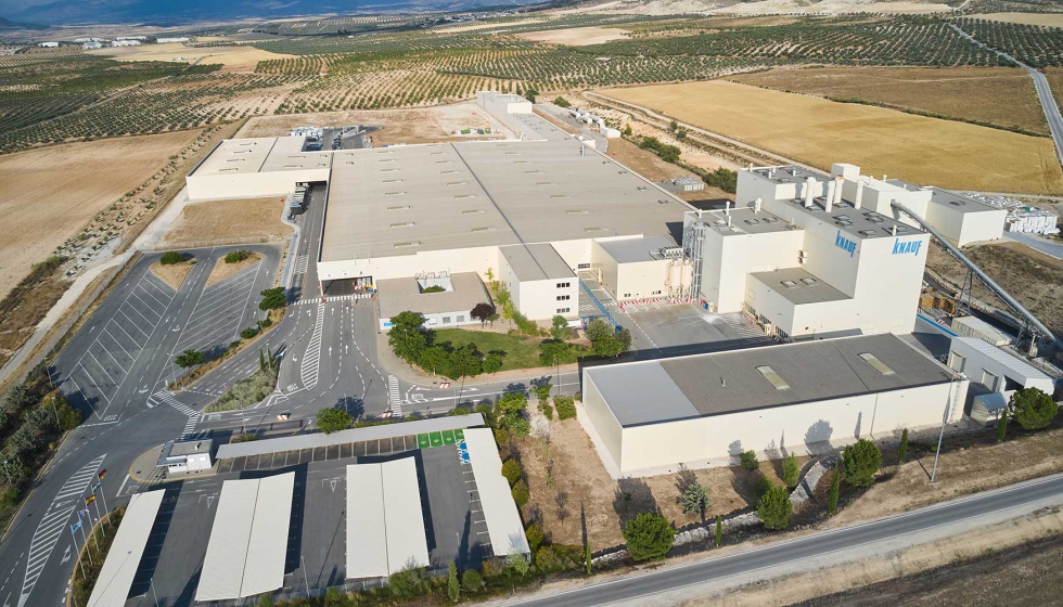 Vista a�rea de la f�brica de Esc�zar en Granada