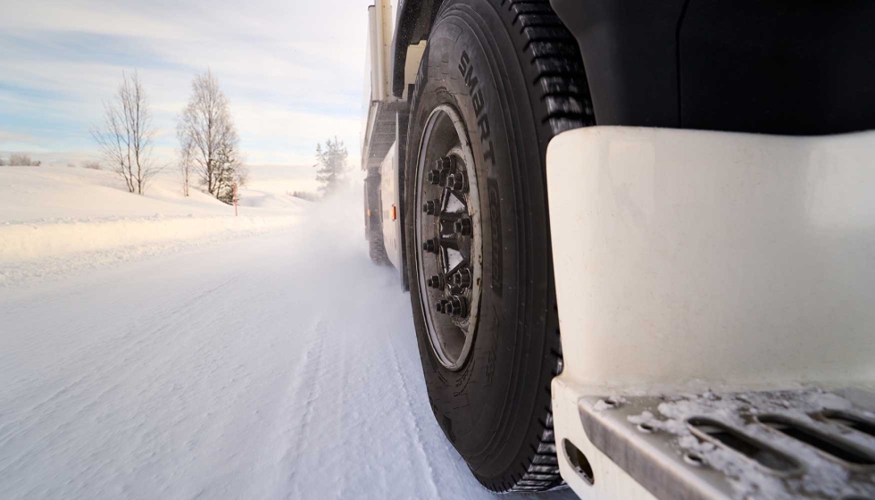 Los nuevos Hankook Smart Control AW53 y DW53 est�n destinados a los ejes de direcci�n y motriz, respectivamente