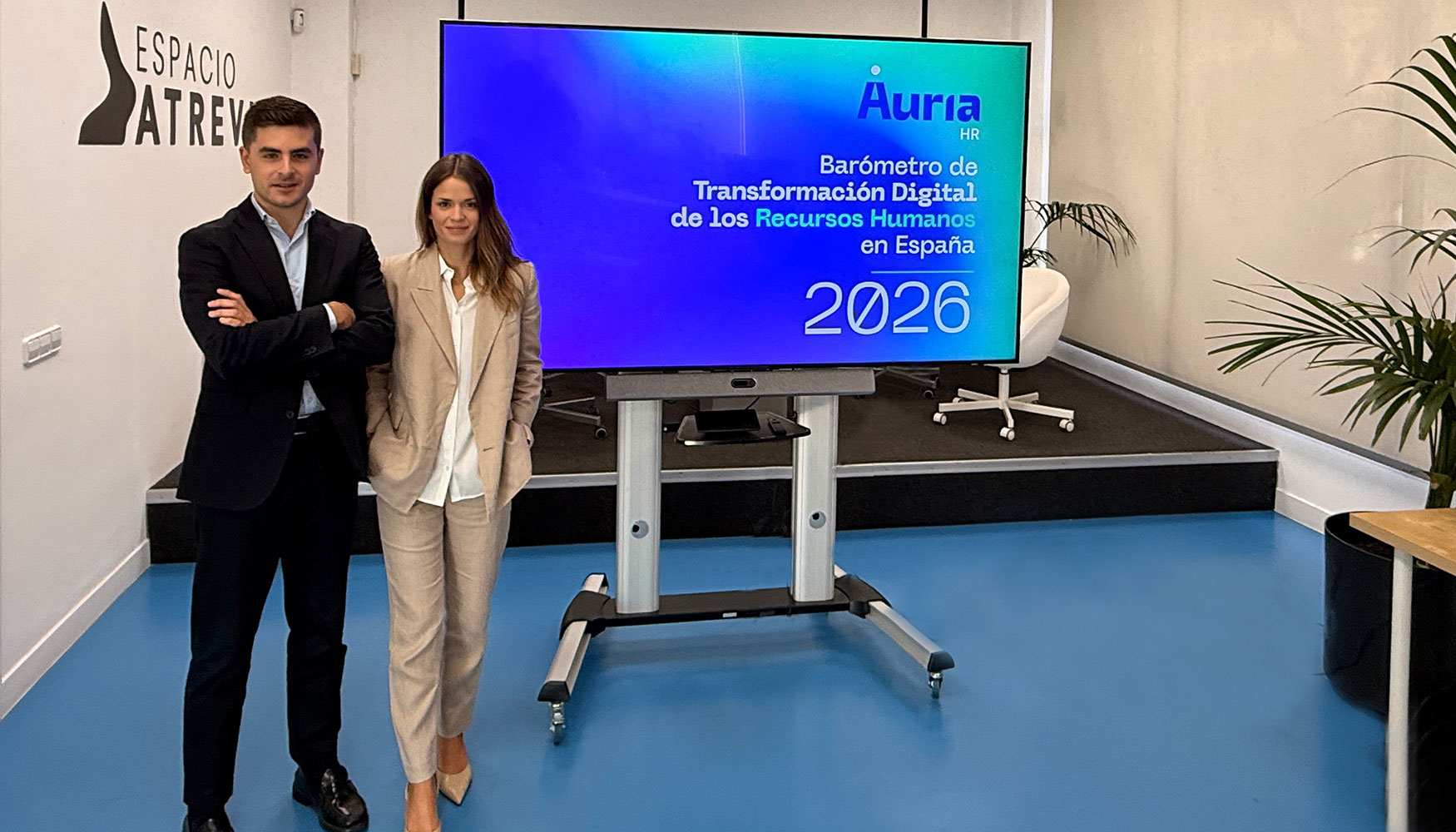 Angel Pidal, fundador de Auria HR; y Carla Segovia, director de Operaciones