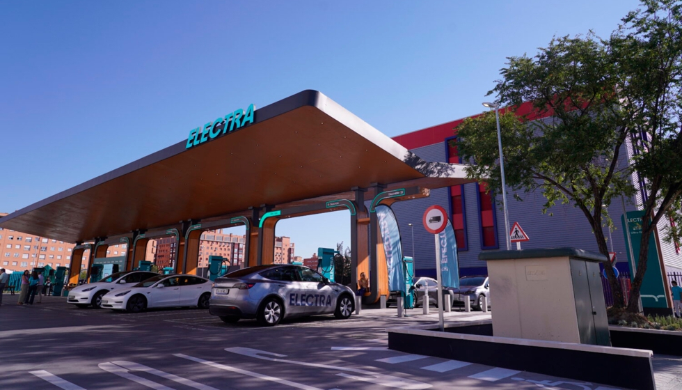 De las 26 plazas cuatro de ellas cuentan con doce metros de longitud y est�n orientadas a veh�culos comerciales