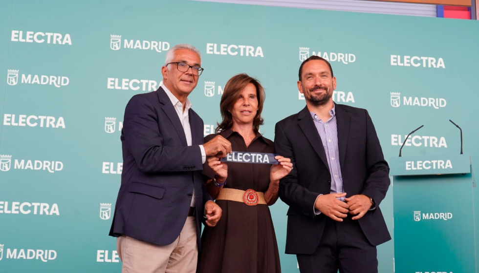 Bastien Verot, consejero delegado de Electra en Espa�a; Carlos Izquierdo, concejal presidente del distrito de Carabanchel, y Kareen Rispal...