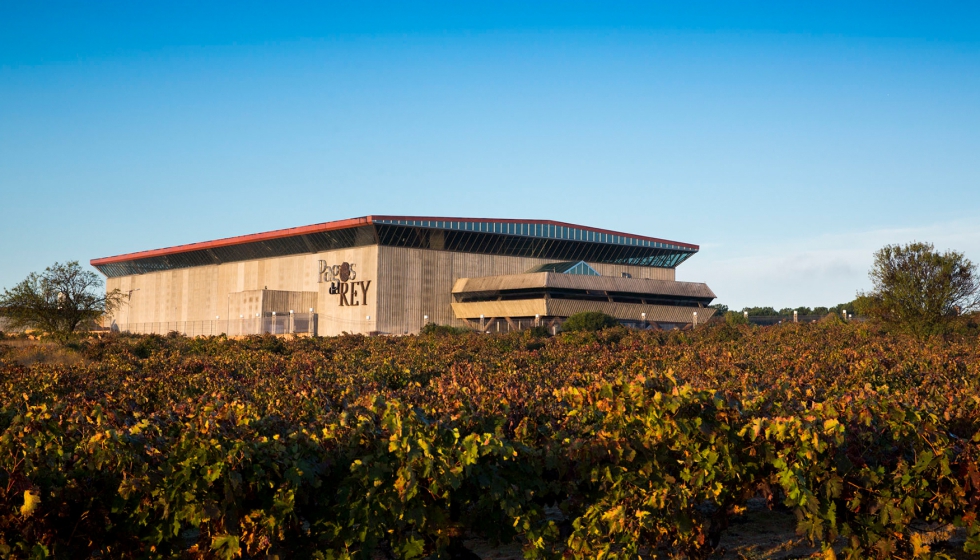 El grupo bodeguero revalida por tercer a�o consecutivo el reconocimiento como Best National Producer en uno de los grandes concursos internacionales...