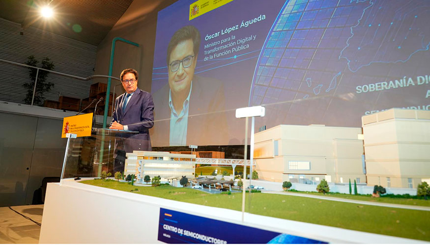 �scar L�pez presenta la maqueta del futuro Centro de Semiconductores de M�laga, que contar� con una sala blanca de 2...