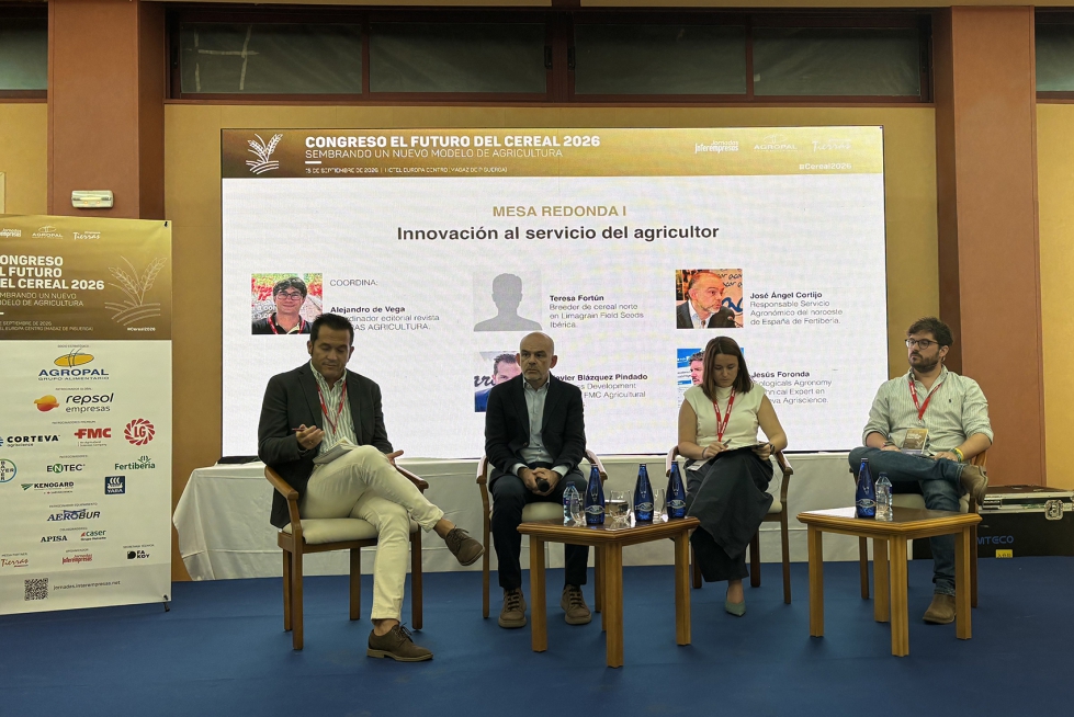 Participantes en la mesa redonda �Innovaci�n al servicio del agricultor' celebrada en el Congreso 'El Futuro del Cereal' 2026...