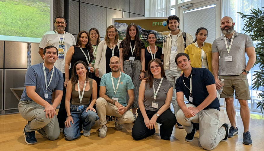 Investigadores del IRTA-CReSA que participaron en el congreso Epizone 2026.-