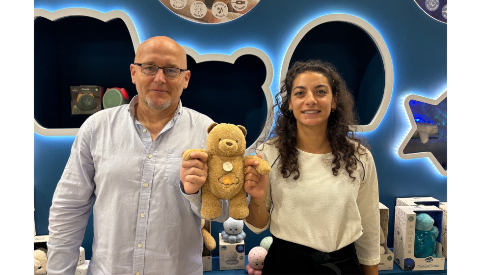 Torsten Rufer, export manager, y Maeva Karnikian, marketing manager de BTL Diffusion