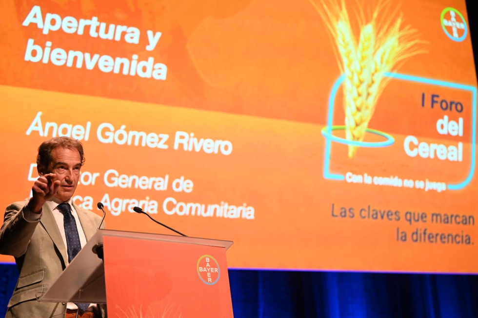 �ngel G�mez Rivero, Director General de Pol�tica Agraria Comunitaria (PAC) de la Consejer�a de Agricultura, Ganader�a...