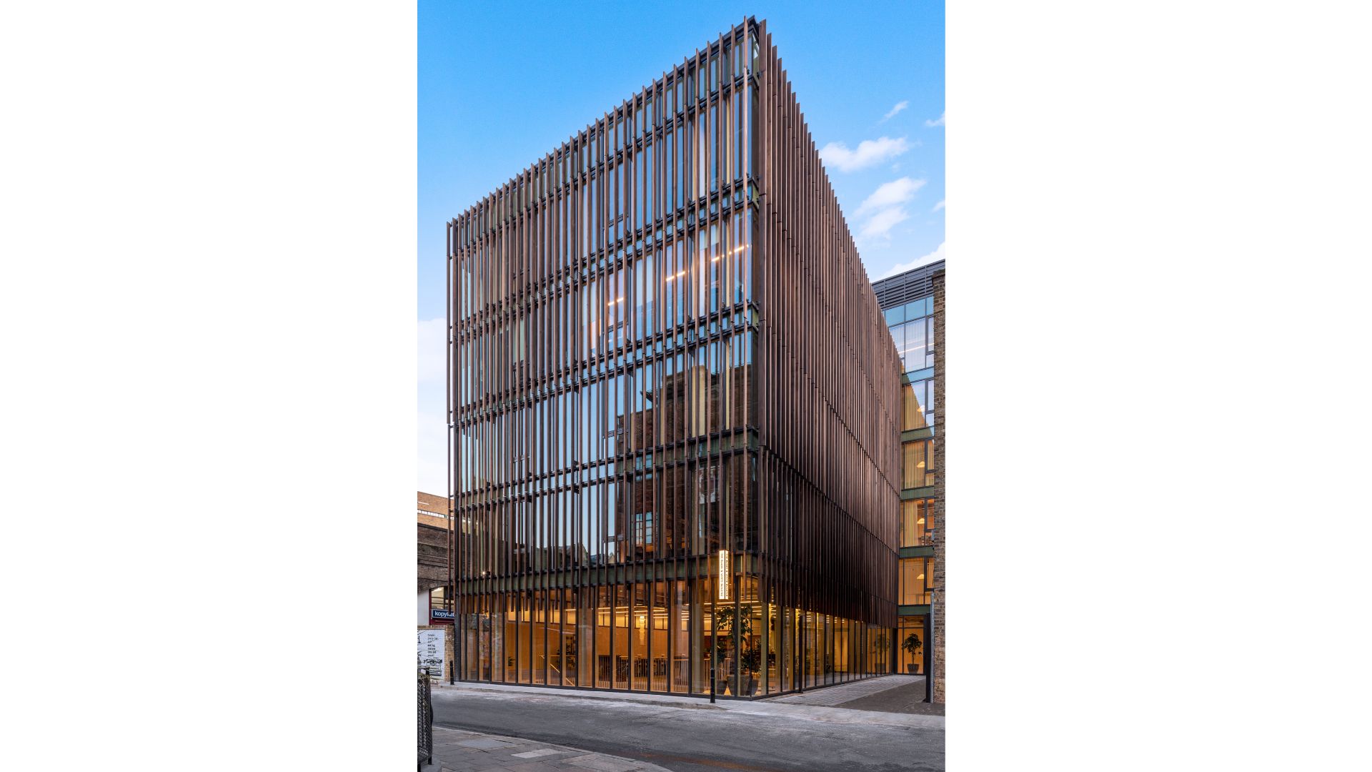 The Black and White building, Waugh Thistleton Architects. Foto: Ed Reeve