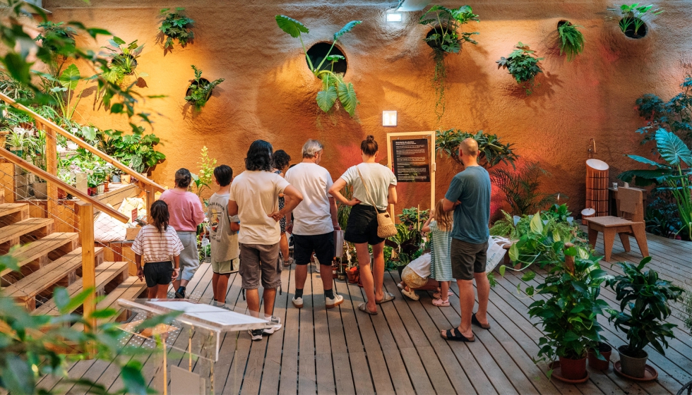 La vegetaci�n act�a como agente activo tanto en el interior como el exterior de este proyecto...