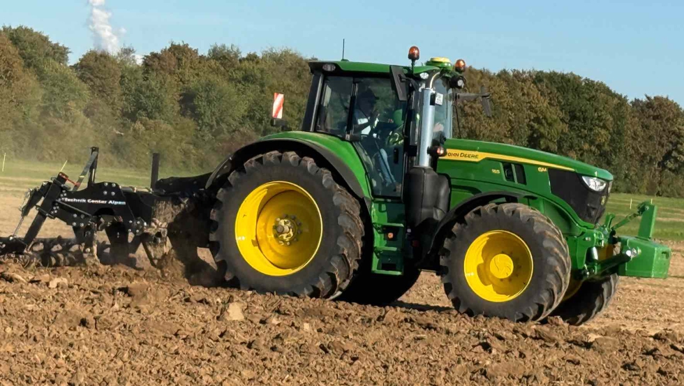 Los ensayos con el 6M se realizaron con subsolador y grada rotativa
