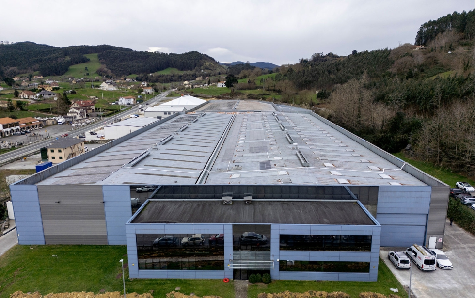 Foto de Polypal equipa dos nuevos almacenes para Industrial Blansol e ICE Medics