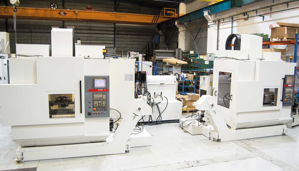 El retrofit de la c�lula formada por los modelos Kondia A-6 incorpor� un divisor, un cuarto eje CNC y nuevos utillajes para el amarre de pieza...