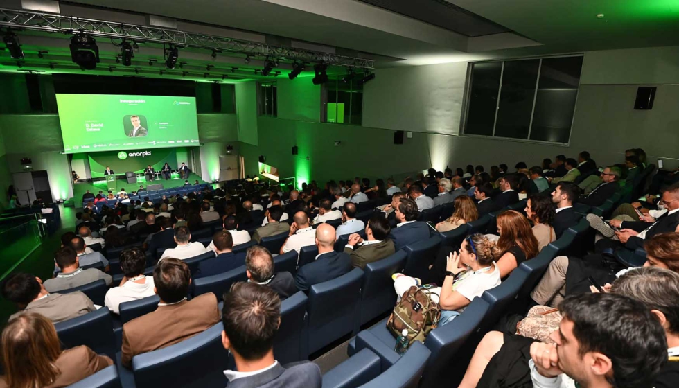 Un a�o m�s, el congreso colg� el cartel de 'completo'. Excelente organizaci�n del encuentro