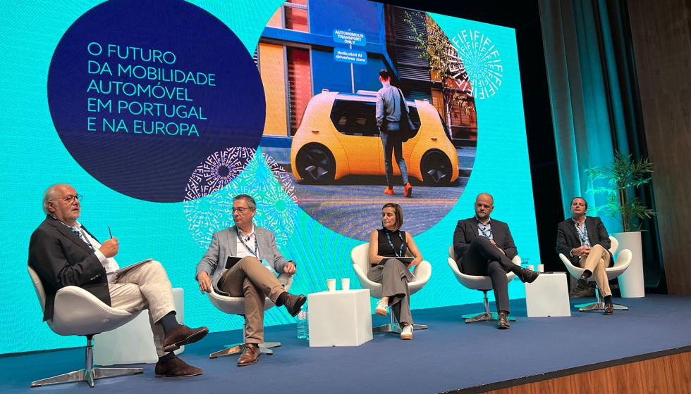 O painel dedicado ao futuro da mobilidade autom�vel, moderado por Jos� Couto, da AFIA, contou com a participa��o de Pedro Carreira (Continental)...