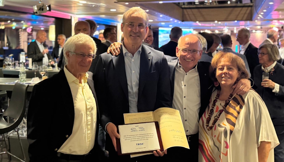 Ant�nio Sampaio (esquerda), Udo Yung e Thomas Mosbacher (ao centro) - Executive Board of Trox SE e Cristina Caldas (direita)...