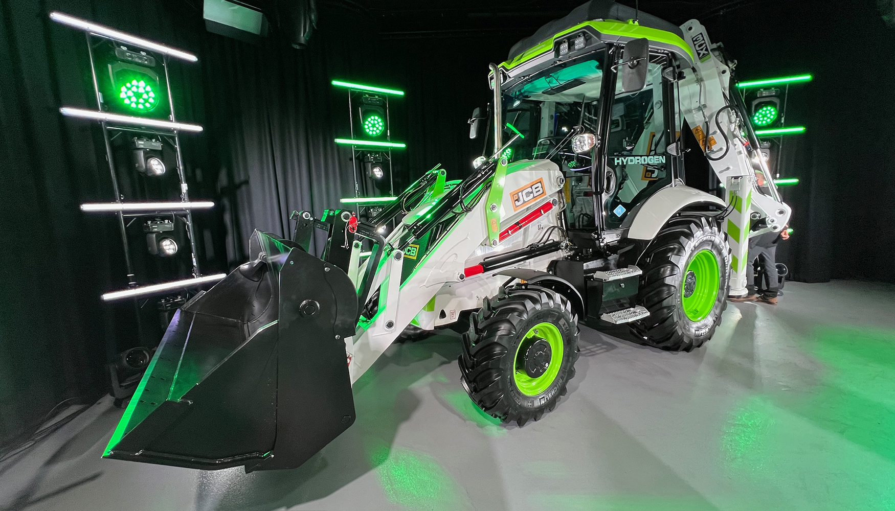 La nueva 3CX Hydrogen con motor de combusti�n de hidr�geno, presentada el pasado mes de mayo en Rocester (Reino Unido)