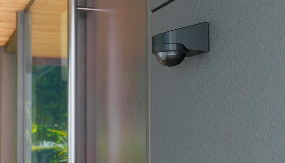Los nuevos detectores pueden configurarse a trav�s de una app Bluetooth e interconectarse con otros sensores de la gama Sensor Pro mediante Bluetooth...