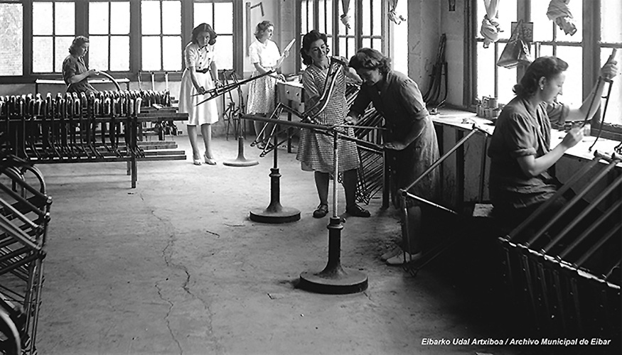 F�brica de Norma 1948. Archivo municipal de Eibar. Fondo Castrillo Ortuoste