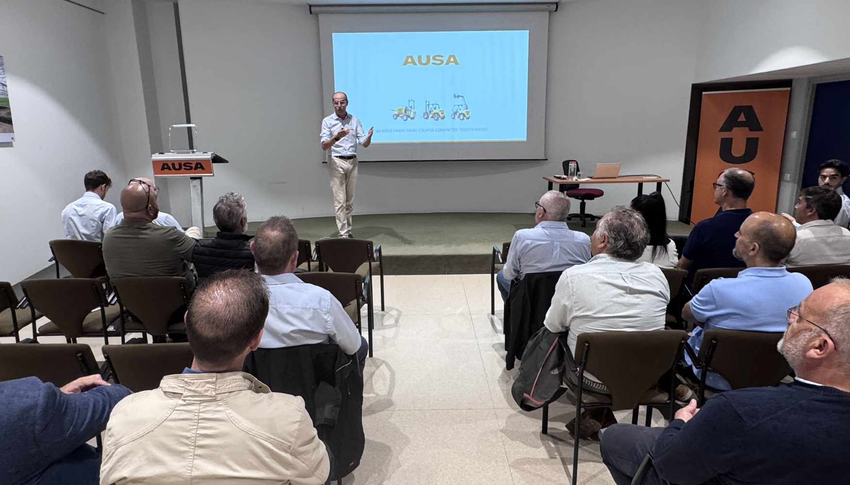 Ramon Carbonell, durante la presentaci�n de la compa��a