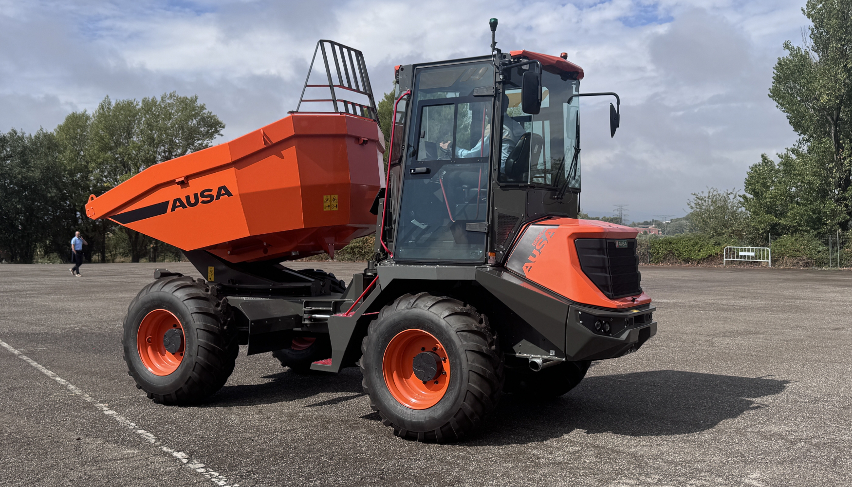 Nuevo dumper reversible DR 902 AHG