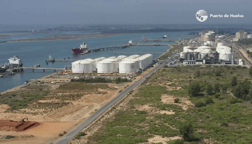 El Puerto de Huelva constituye una infraestructura estrat�gica para la recepci�n mar�tima...