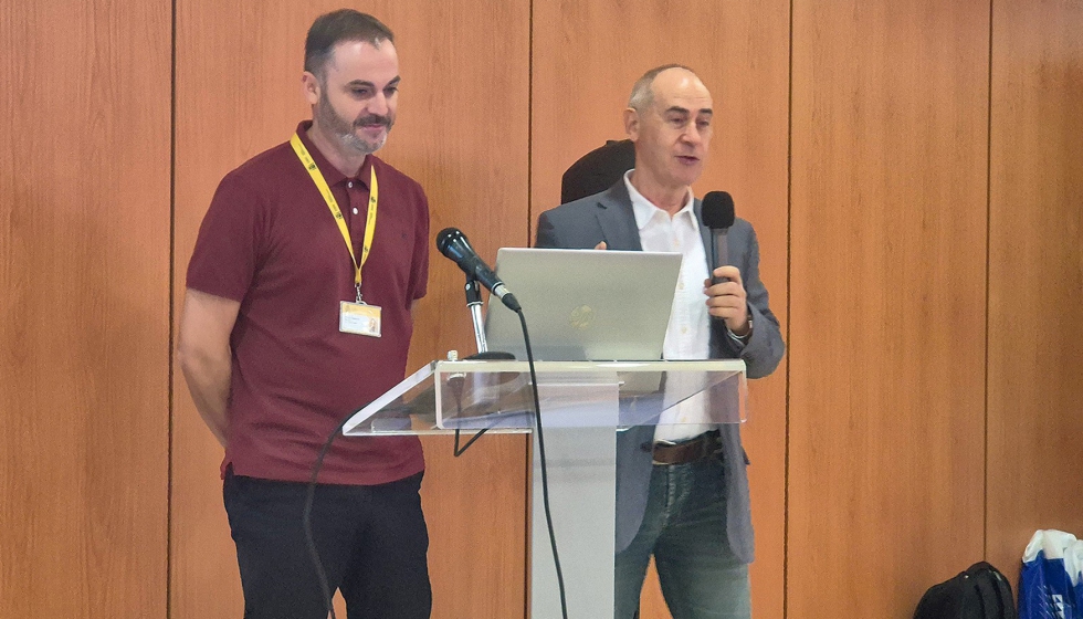 El presidente de UCES, Jos� Luis Garc�a de Vicu�a, en la presentaci�n de Manuel Morales...