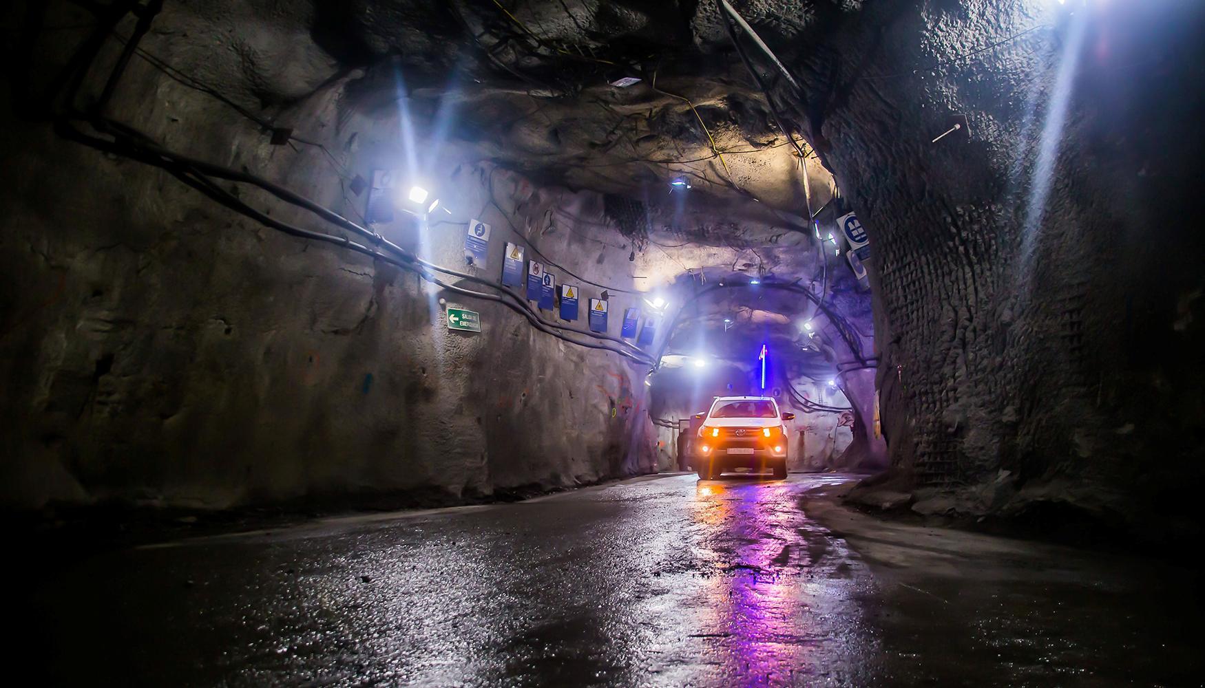 Interior de Mina de Aguas Te�idas