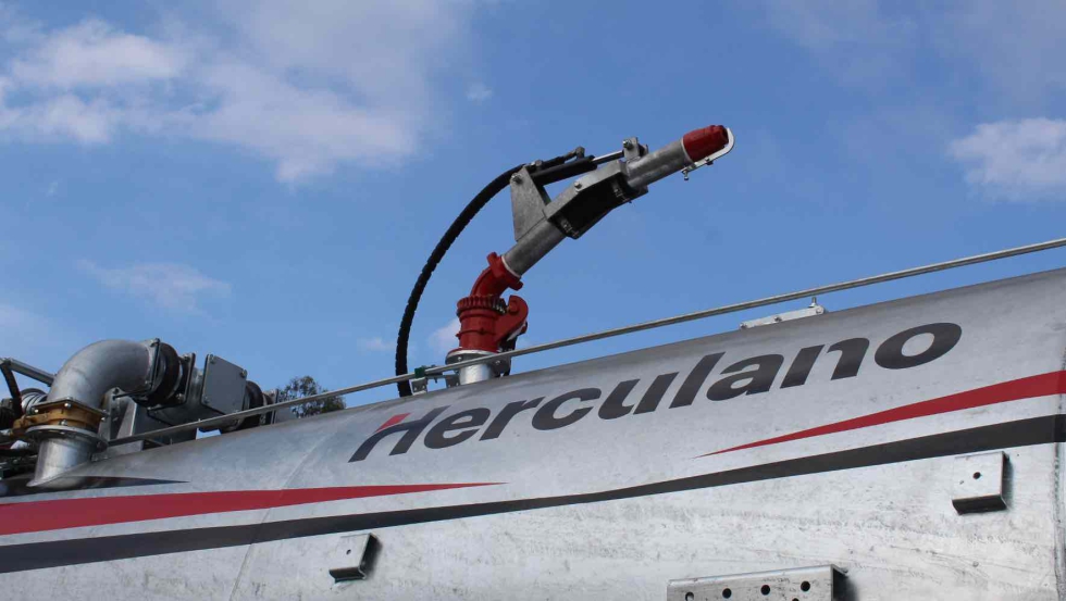 Ca��n con regulaci�n vertical y horizontal