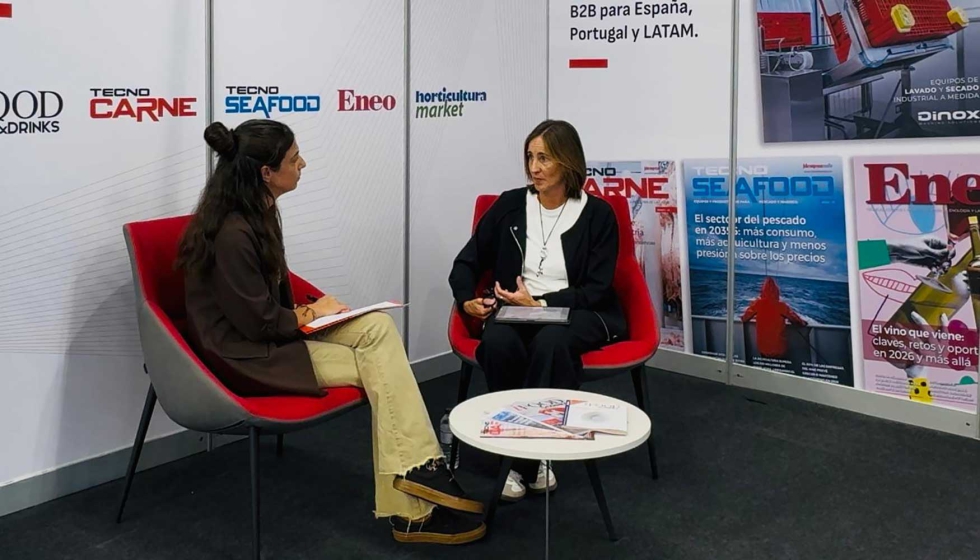 Ana Domingo, directora corporativa de Organizaci�n y Sistemas de Noel, durante su entrevista en el stand de Interempresas...