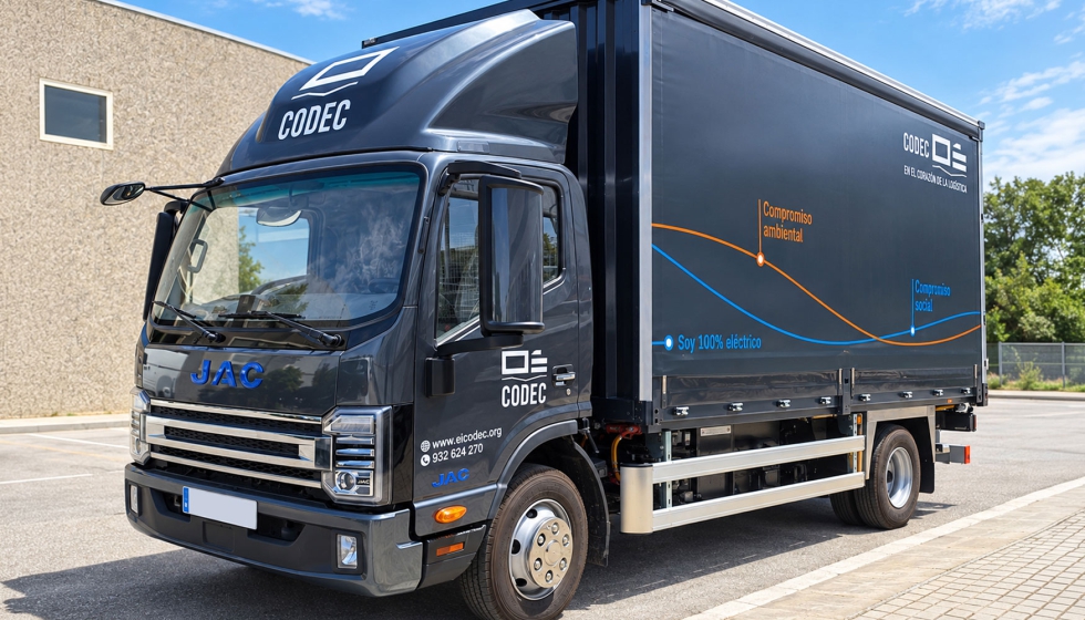 El JAC iJAC 7.5 el�ctrico se incorpora a la flota de transporte de Grup CARES con una caja semitauliner
