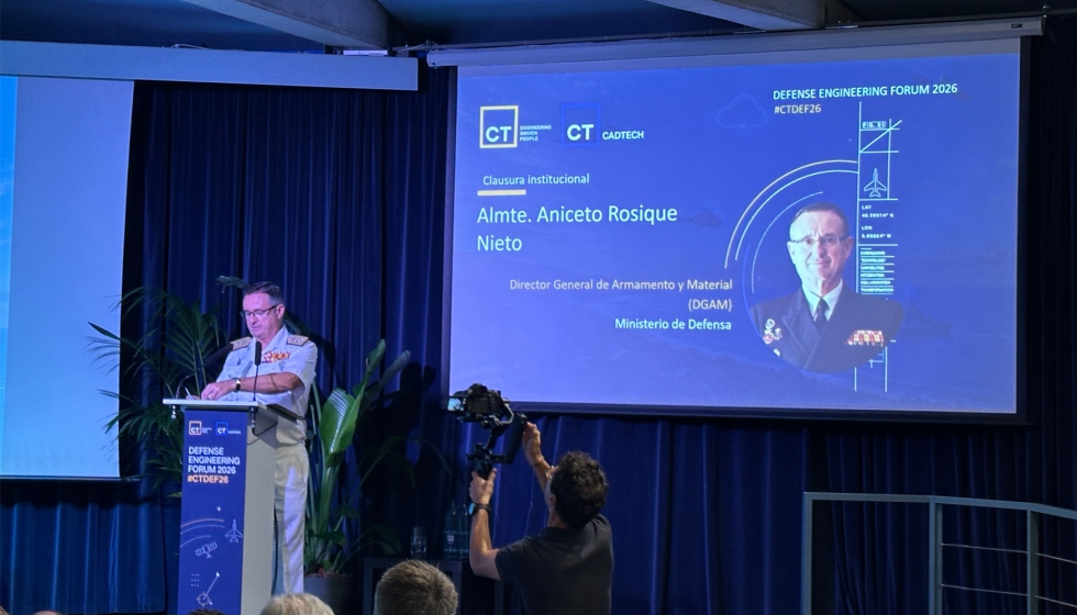 El almirante Aniceto Rosique Nieto, durante la clausura del foro, en la que pidi� a las empresas que registren sus capacidades...