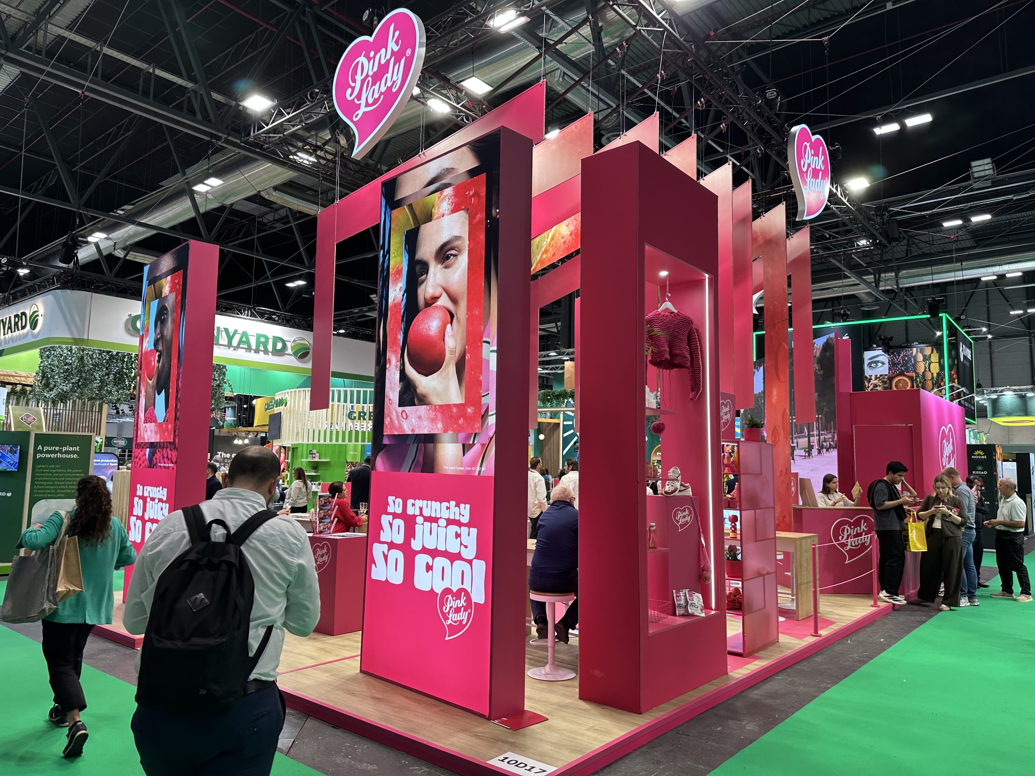 Stand de Pink Lady en Fruit Attraction 2026