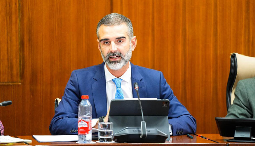 Ram�n Fern�ndez-Pacheco, consejero de Agricultura, Pesca, Agua y Desarrollo Rural de la Junta de Andaluc�a